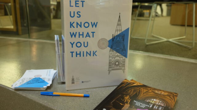 Beteiligungsprozess in der Stadtbibliothek (c)Frauke Frech Feedbackzettel in der Stadtbibliothek von Manchester