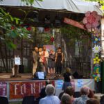 Preistragende des Asa-FFs auf der Bühne bei Kultur.LEBT.Demokratie Preisverleihung